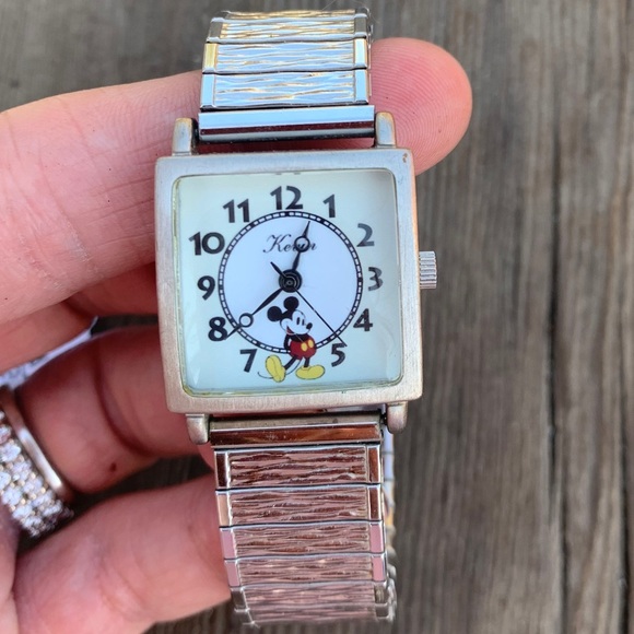 Disney Mickey Mouse Watch - Picture 3 of 6